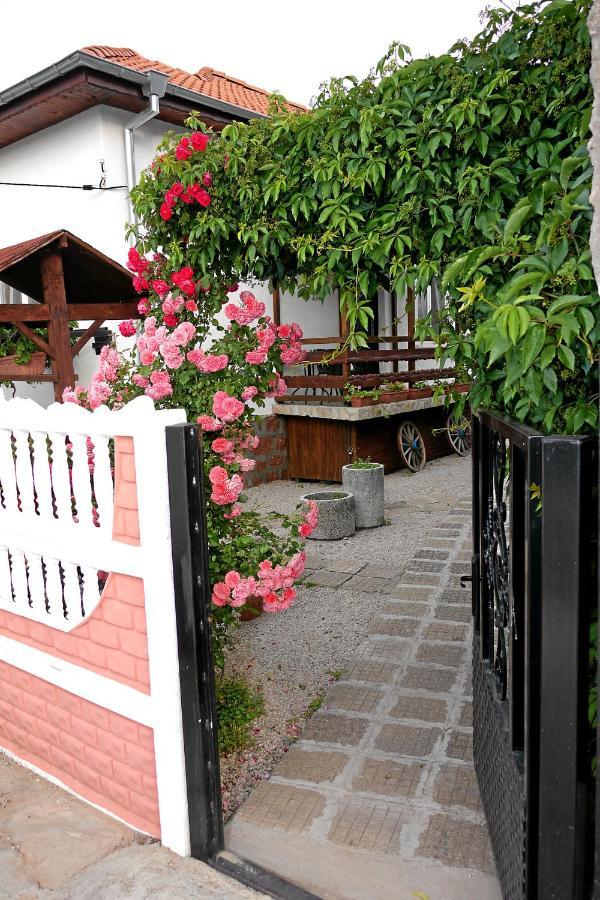 Guest House Medina Belogradchik Eksteriør billede