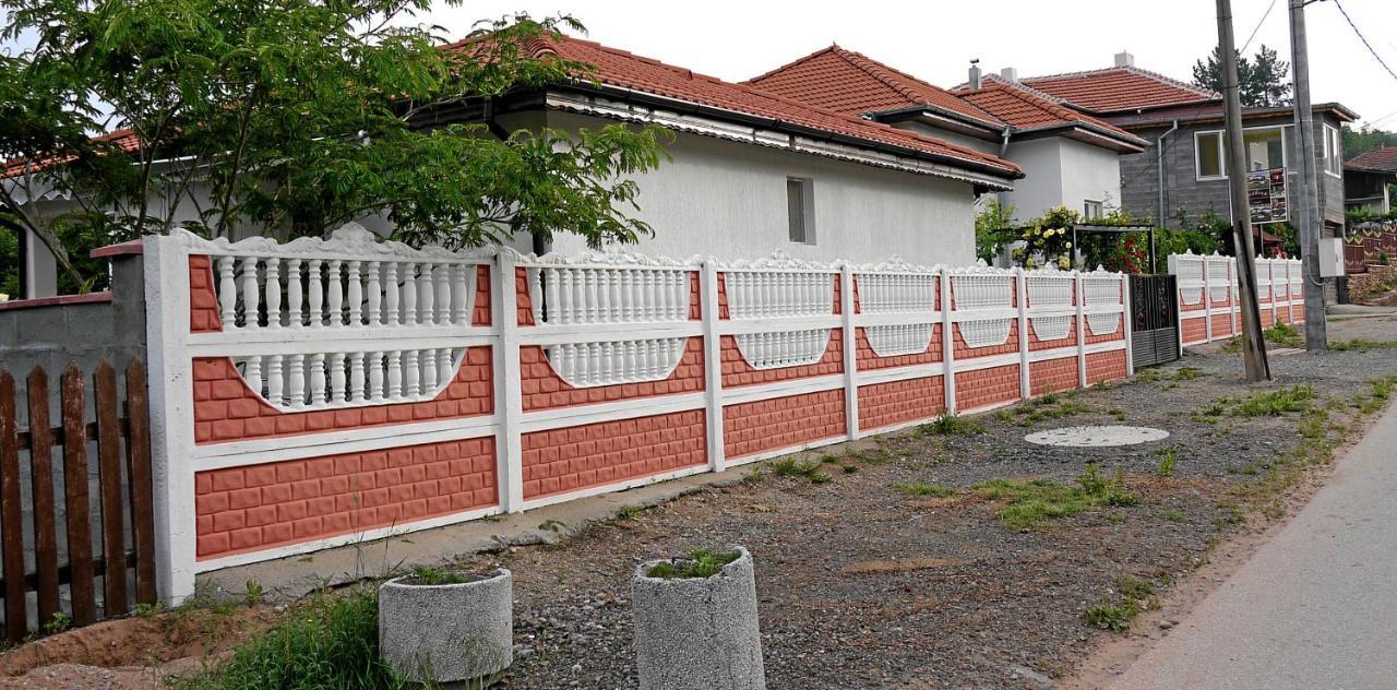 Guest House Medina Belogradchik Eksteriør billede